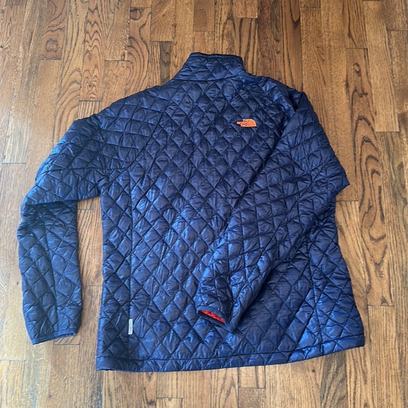 The North Face Jackets & Coats North Face Xl Navy Thermoball Jacket